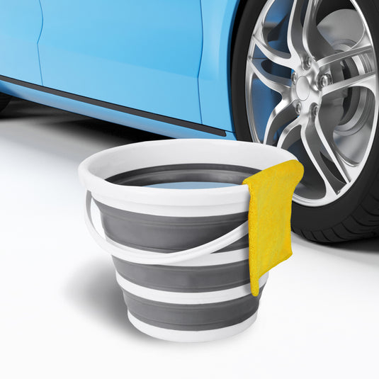 2.6 gal Collapsible Bucket